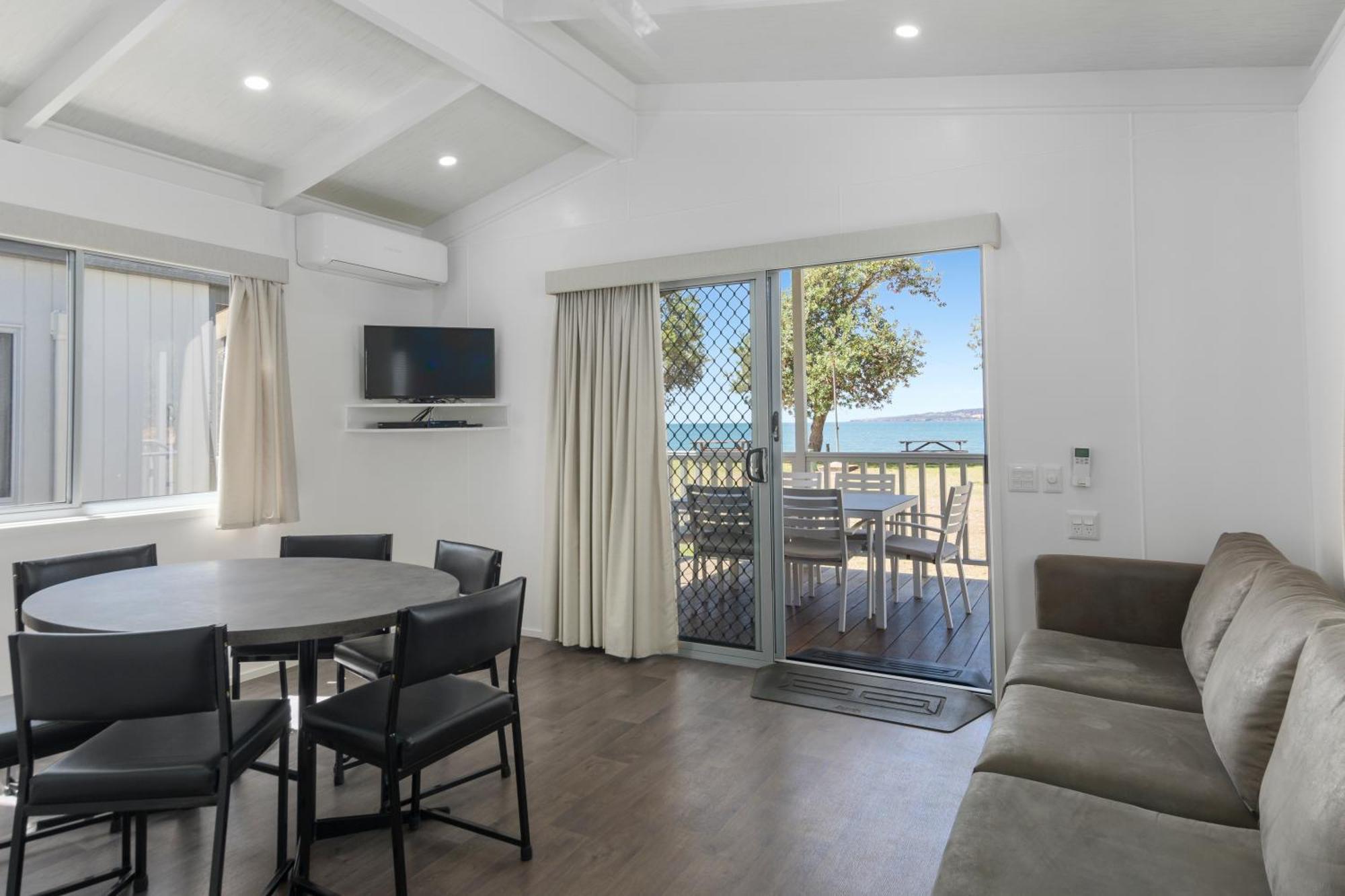 Ingenia Holidays Eden Beachfront Экстерьер фото